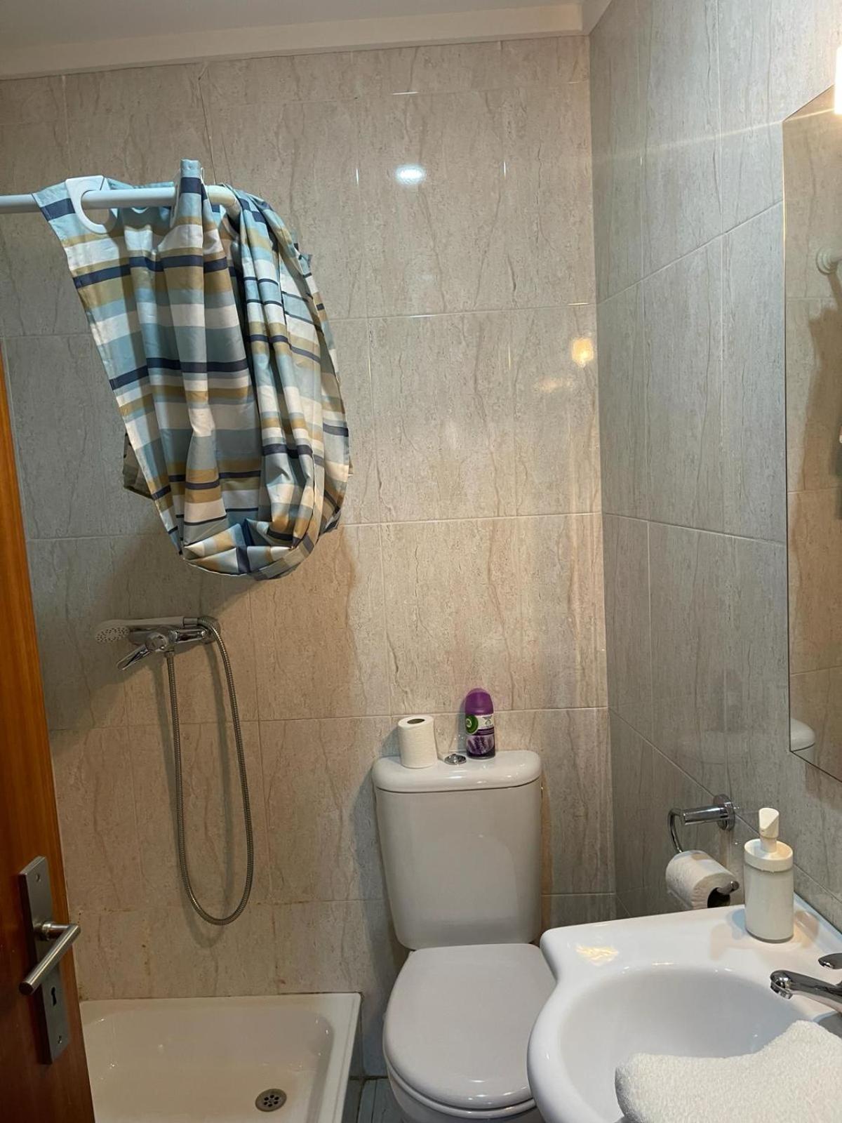 Flat4U Apartment Paredes  Luaran gambar