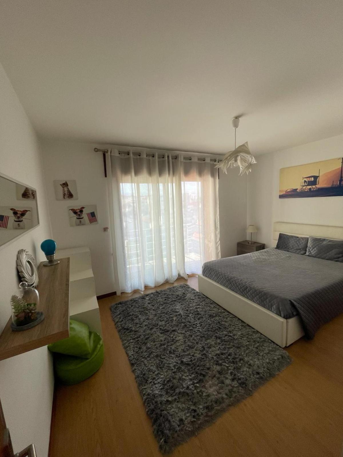 Flat4U Apartment Paredes  Luaran gambar